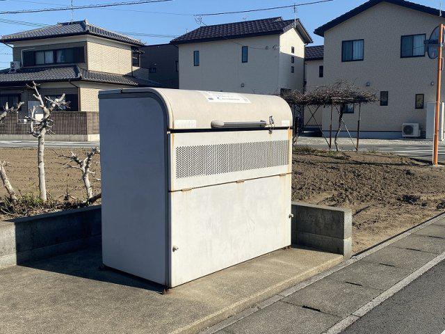 アムールB