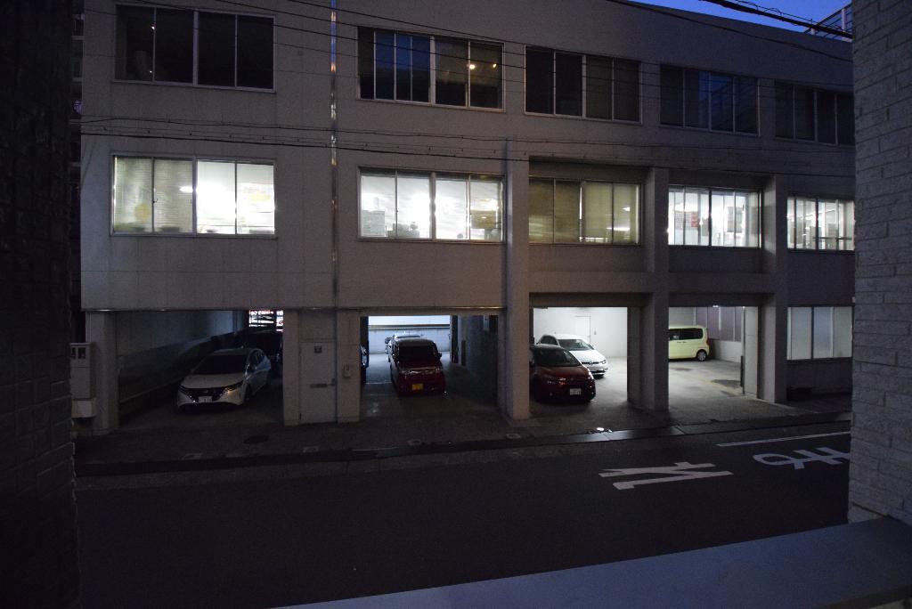 リブラ金山