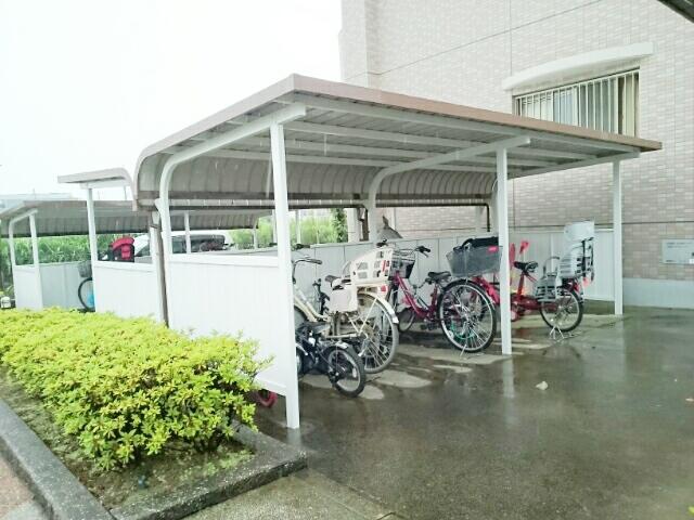 ユーズサンレミ