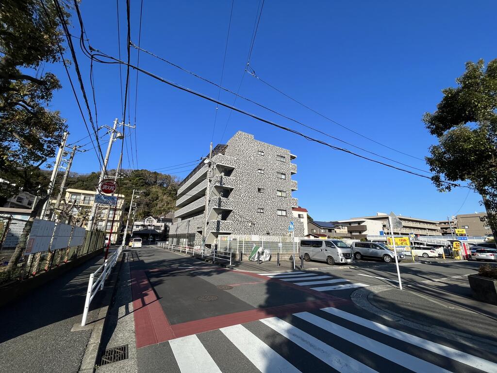 ペルレ金沢文庫