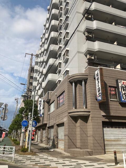 コスモビル