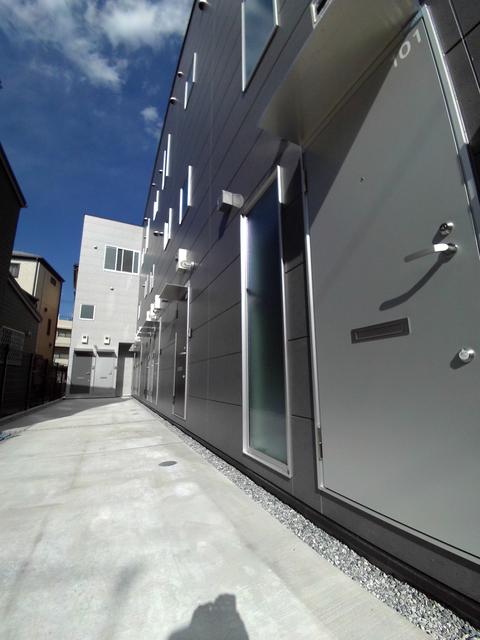 ALLEY HAUS