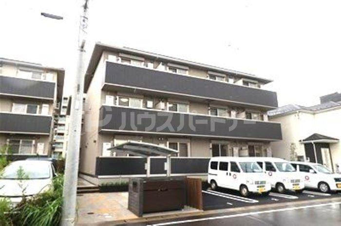 FERRO PALAZZO D棟