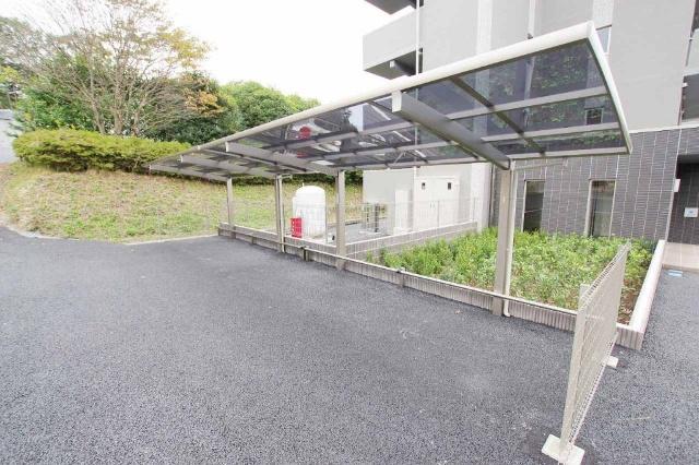 八幡山公園ザ・レジデンスA