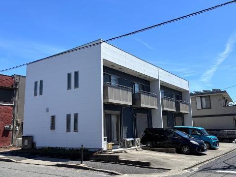 LUCENT HOUSE