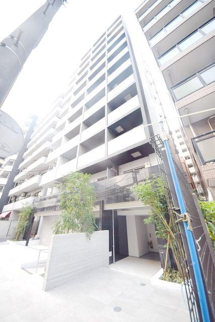 CRANE COURT TSURUMI