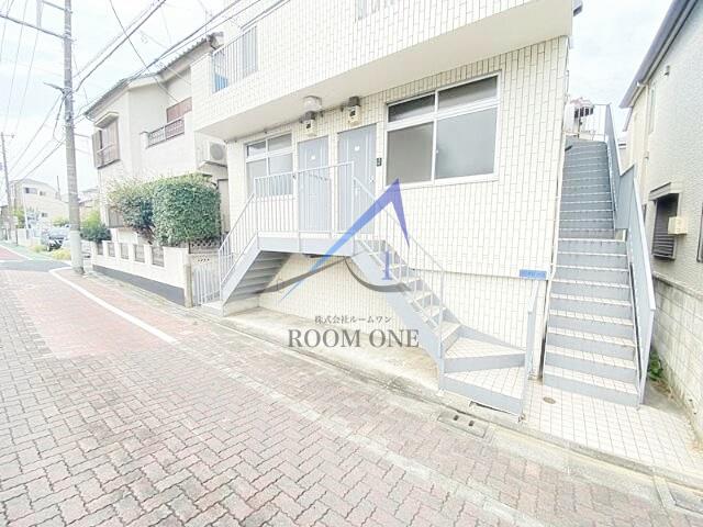 リバーサイドハウス