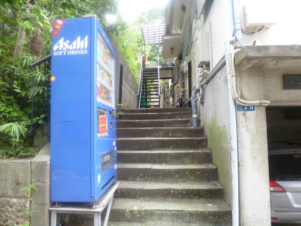 兼子荘