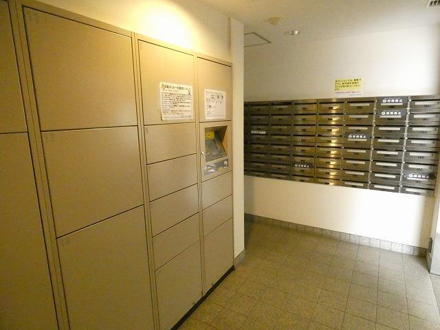 グランハイツ東新宿