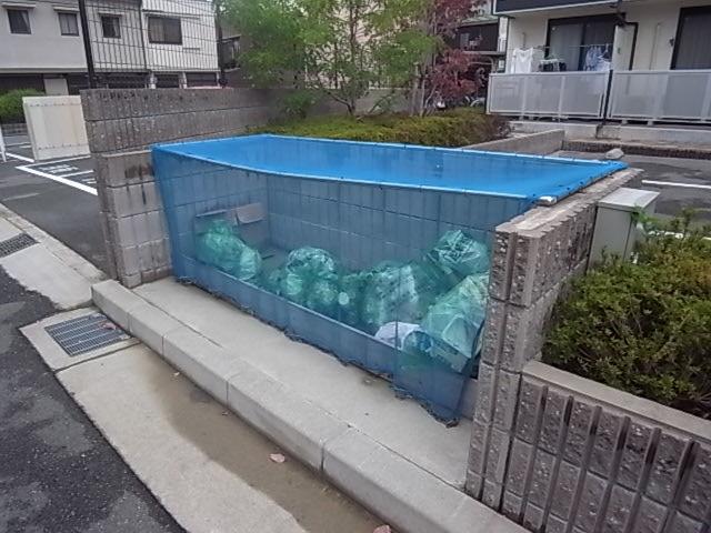 レオパレス高尾III