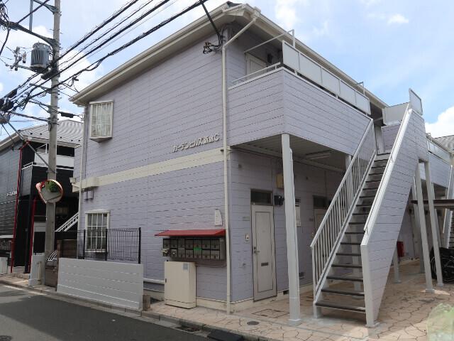 ガーデンヒルズ新倉C