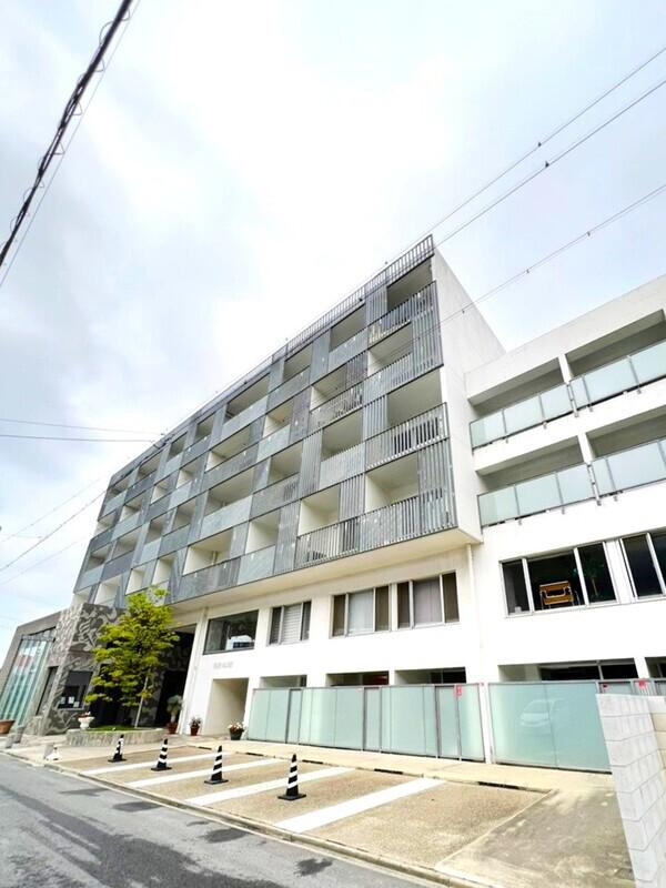FLATS GAZERYフラットガゼレイ