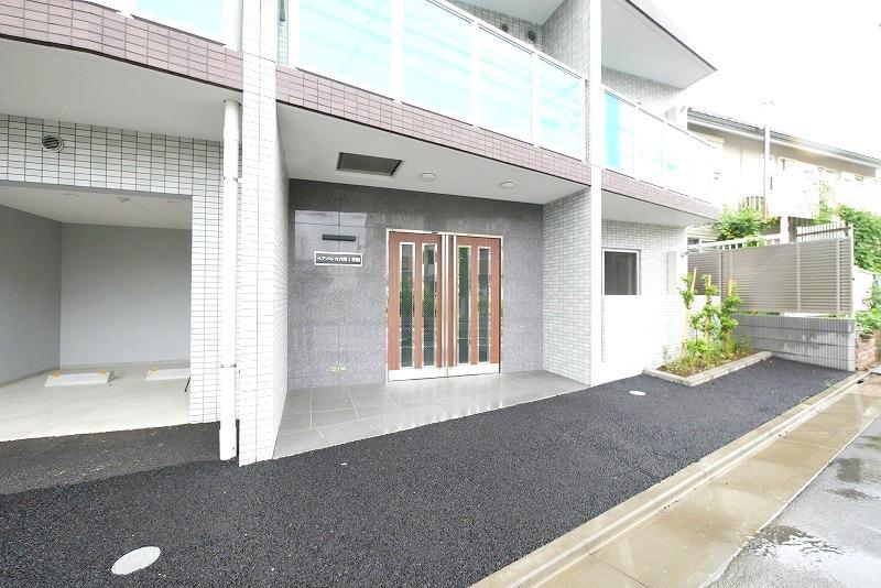 ペアパレス六町1号館