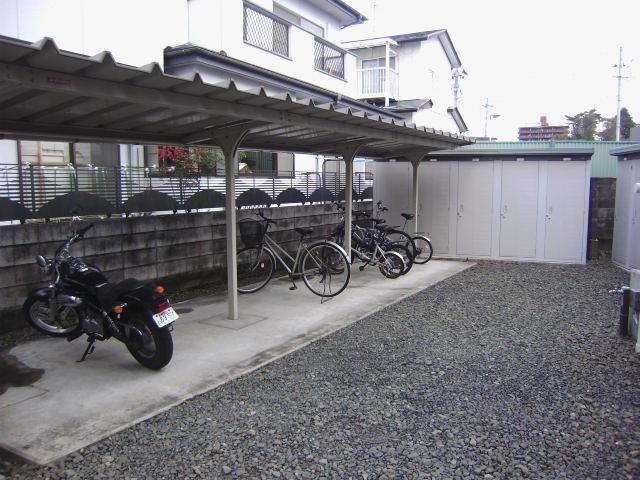 クリスタルテラス