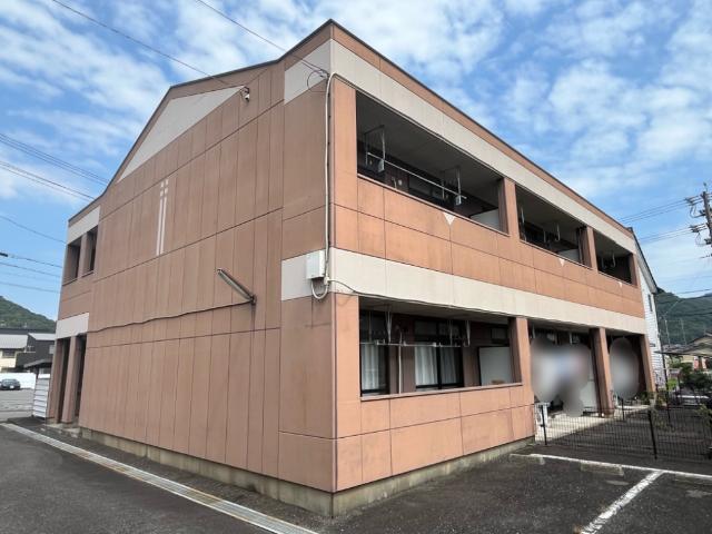 ロイヤルスクエアB