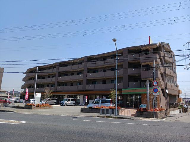 コミュノーテ半右衛門