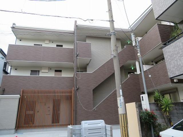 ラージヒル鶴見緑地