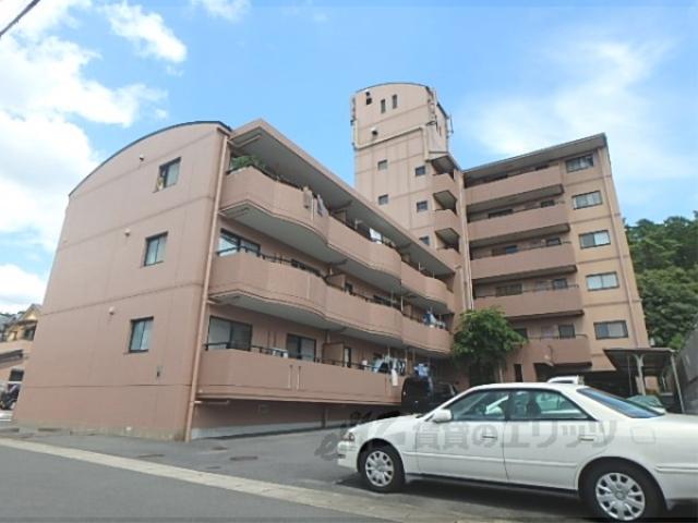 ノイシュロス御室南
