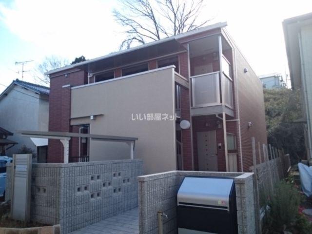 スカイパレスIV