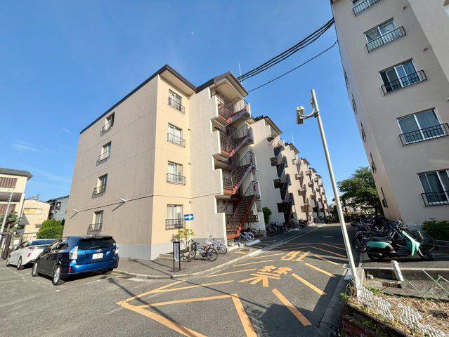プレジデント東大阪 第4棟