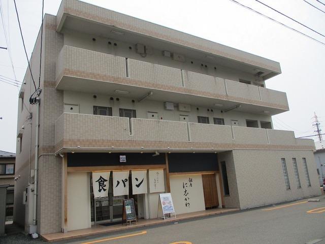 プティ・アントルポ