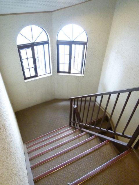 MAISON KITSUKAWA