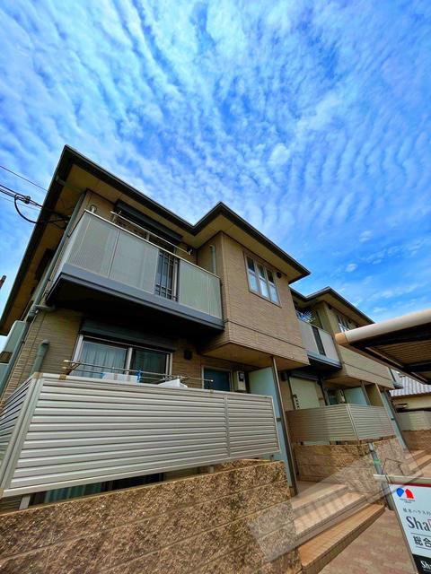 シャーメゾンオーキッド