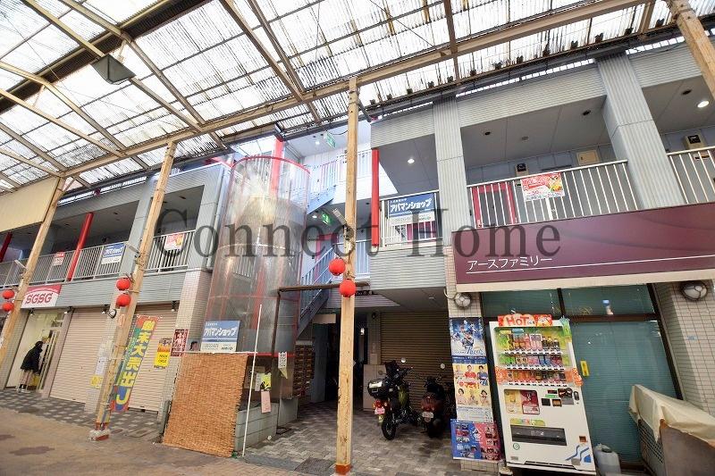 ラ・リュ奉還町