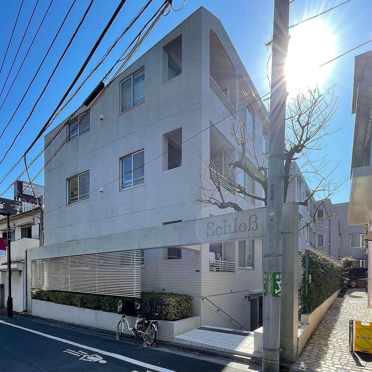 シュロス初台