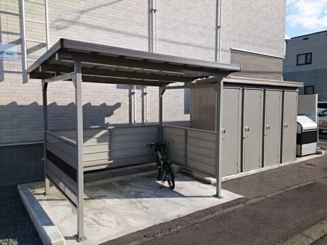 アクティフ