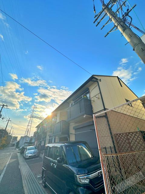 ラフォーレJ・N・I