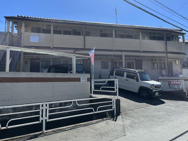 プレサージュ長嶺南(2DK/1階)