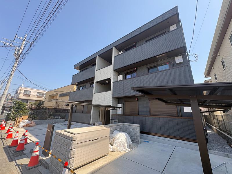 NOBLE VILLA TOZUKA