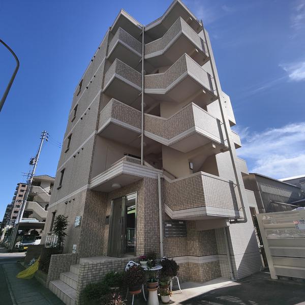 地下鉄鶴舞線 上小田井駅 徒歩3分  築17年
