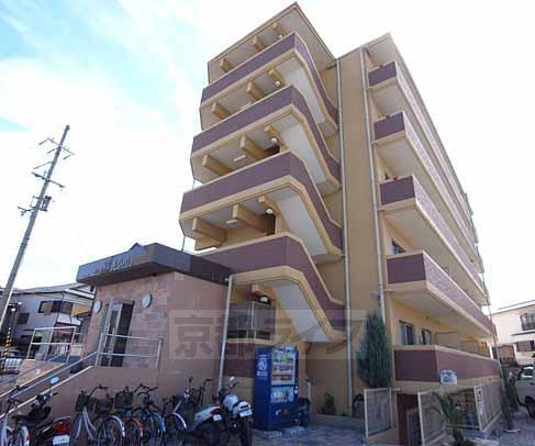 ファミーユ長谷川