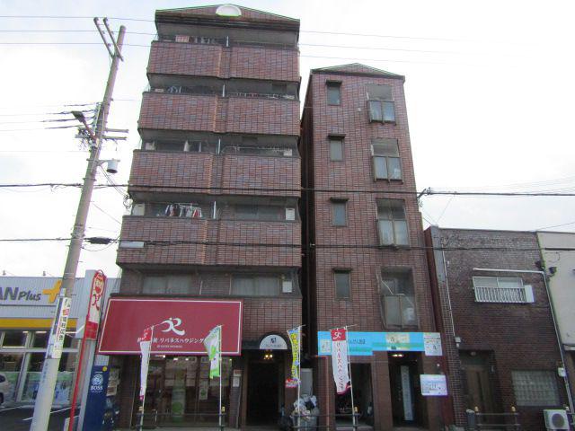 プレアール桑津
