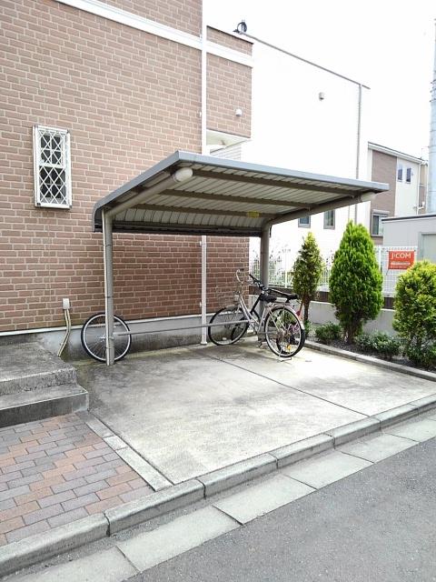 アライブ B