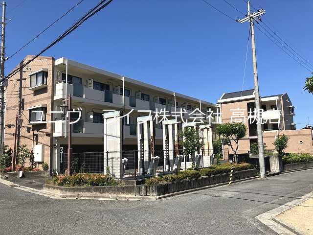 ロイヤルハイツ