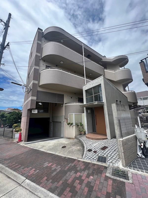 クラージュ大手