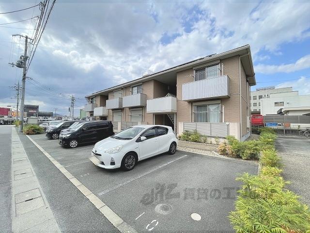 グリーンメゾン菰川C棟