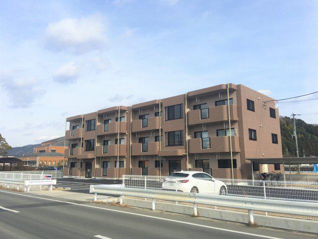 ＪＲ福知山線 篠山口駅 徒歩18分 3階建 築9年