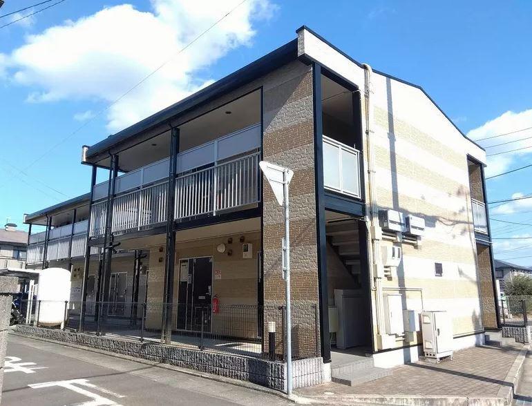 レオパレスレイクサイド平塚