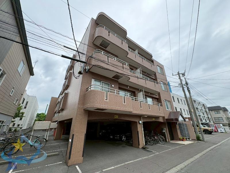 メープル桑園駅