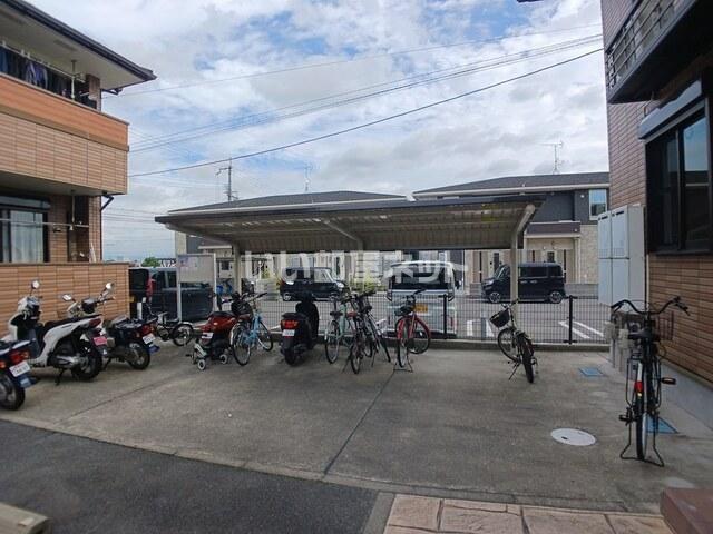 プラシード勝根B