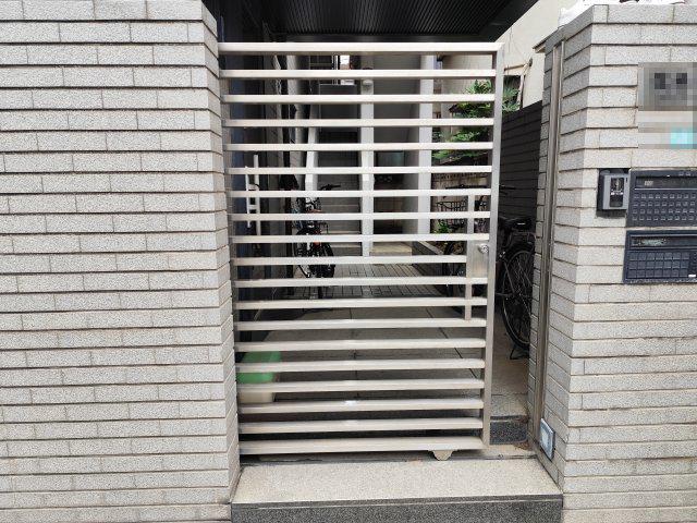 ＪＲ総武線 新小岩駅 徒歩19分 3階建 築33年