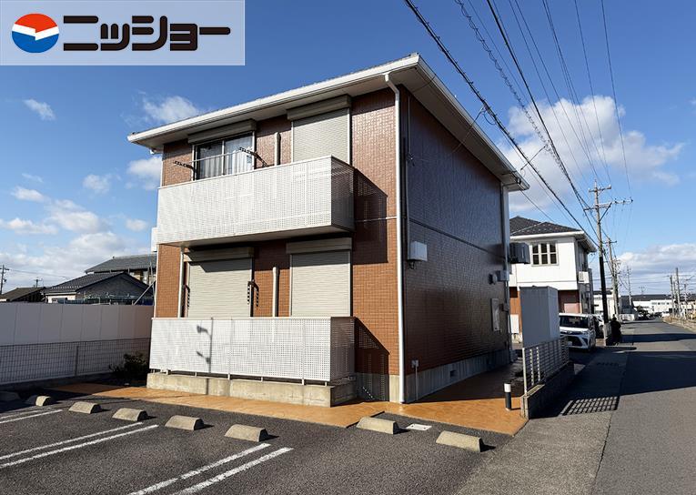ジュネス丸の内 B
