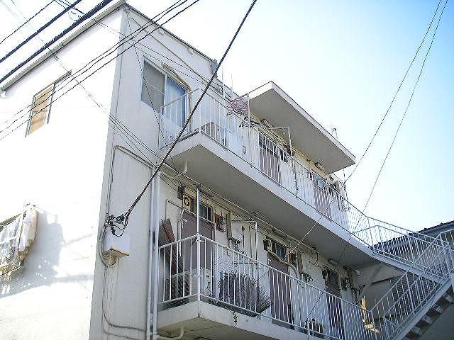 山岸マンションB