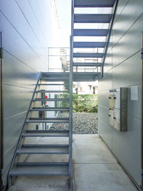 APARTMENTS F2