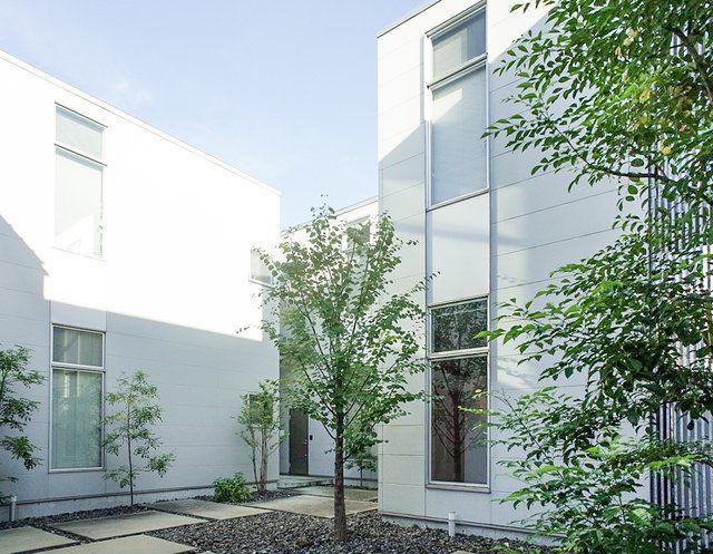 APARTMENTS F2