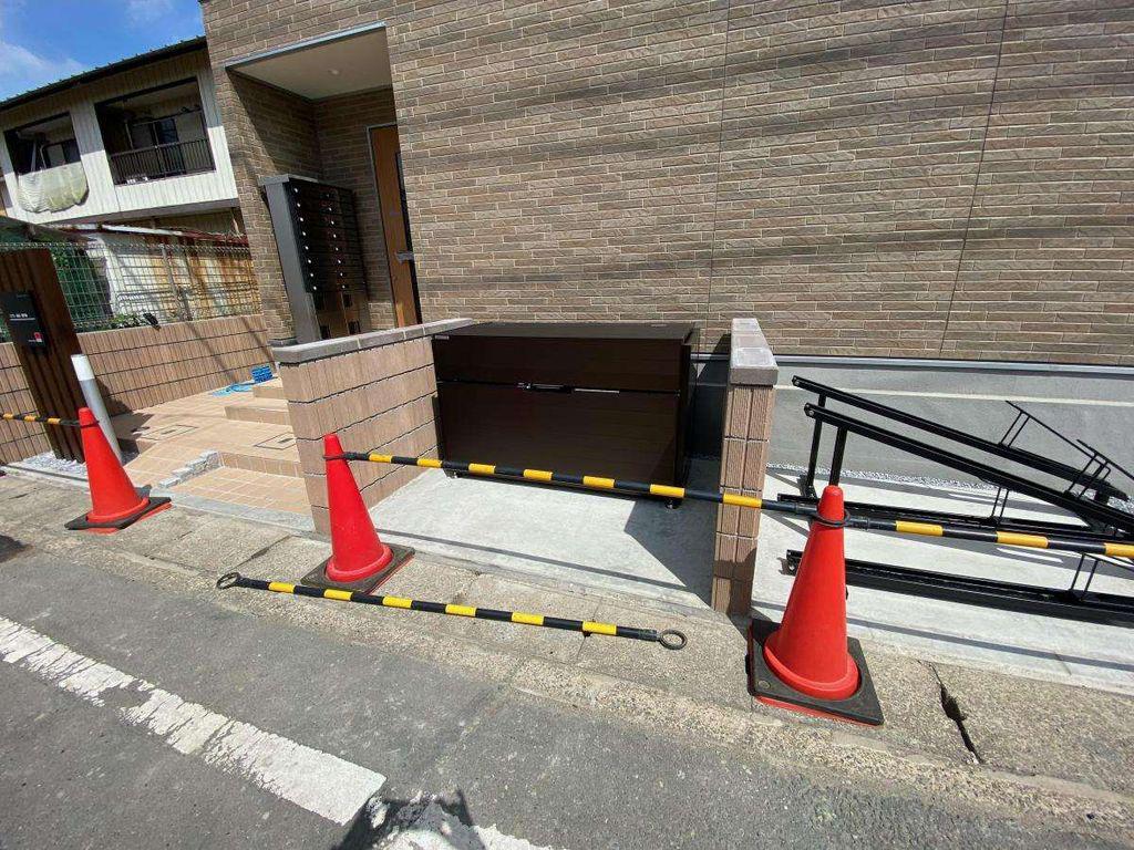 リブリ・辰佳・坂戸緑